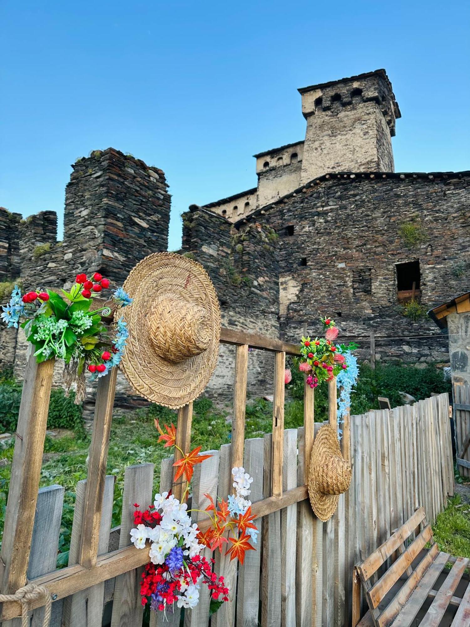 Nanila Hotel Ushguli Exterior photo