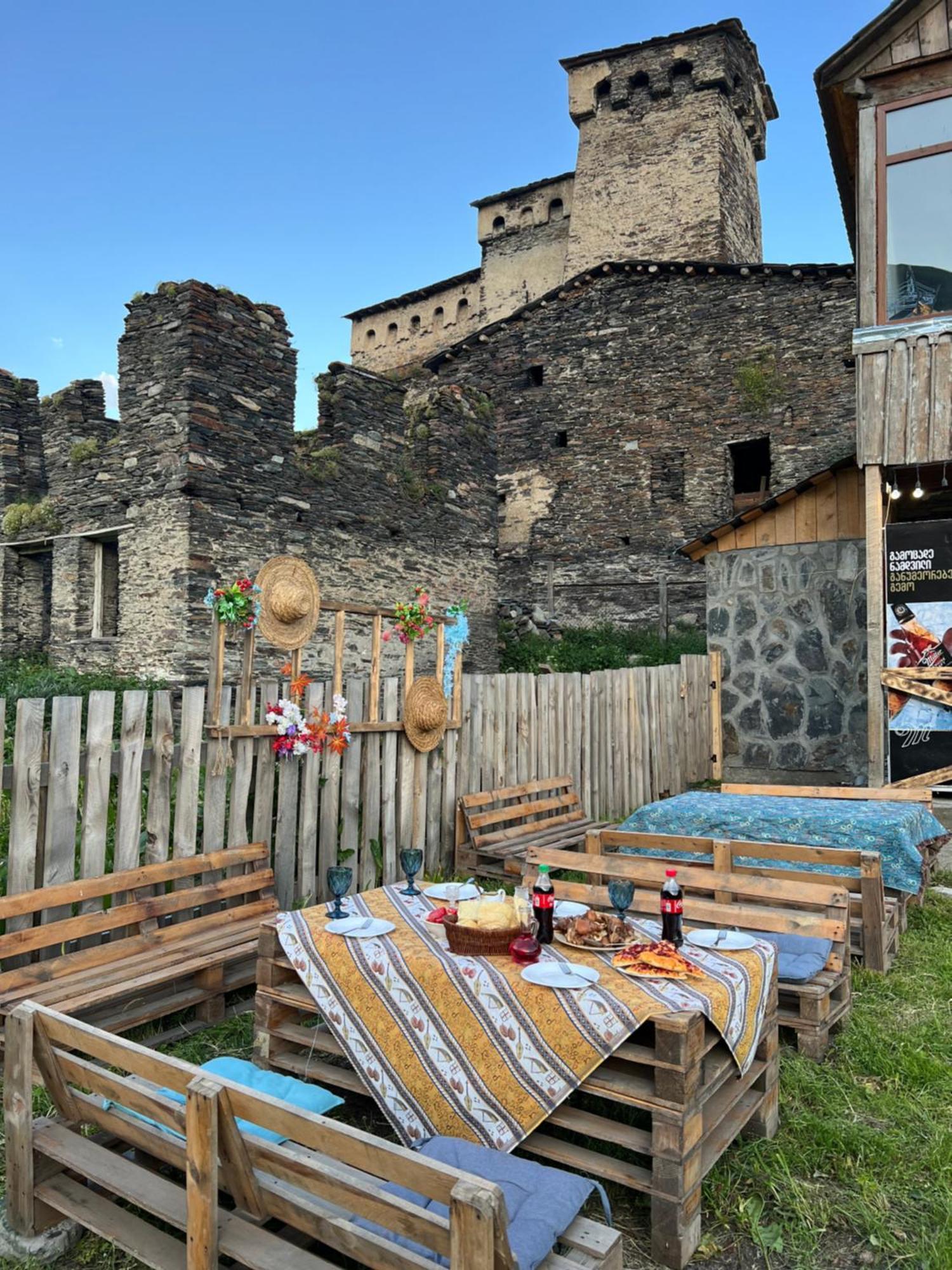 Nanila Hotel Ushguli Exterior photo